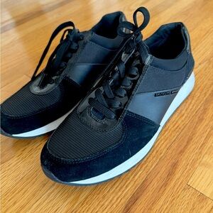 MICHAEL KORS sneakers size 8